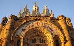 spain barcelona catholic temple
